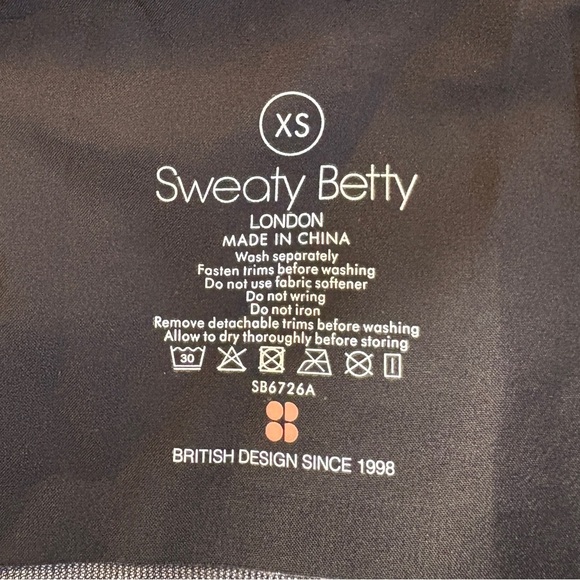 Sweaty Betty Pro Light Ski Jacket Waterproof Black Peaks Recco Tech Women's XS - Picture 10 of 16